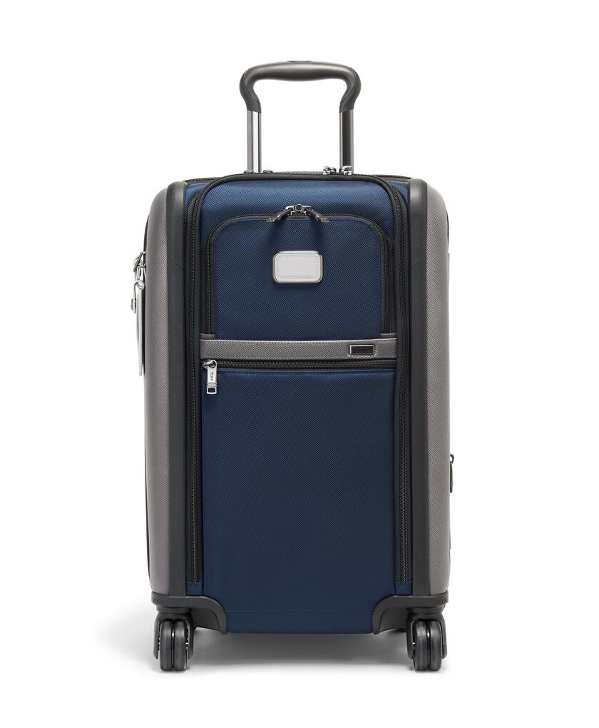 ALPHA กระเป๋าเดินทางขึ้นเครื่อง International Dual Access 4 Wheeled Carry-On  hi-res | TUMI