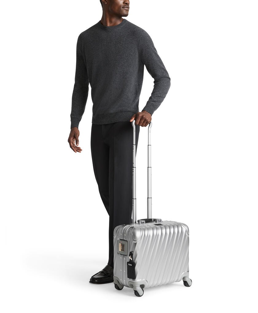 19 DEGREE ALUMINUM กระเป๋าเดินทางสำหรับนำขึ้นเครื่อง COMPACT CARRY ON  hi-res | TUMI