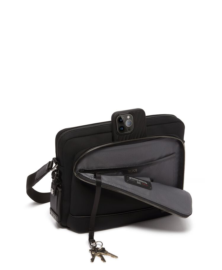 TUMI HARRISON กระเป๋าครอสบอดี้ LEO CROSSBODY  hi-res | TUMI