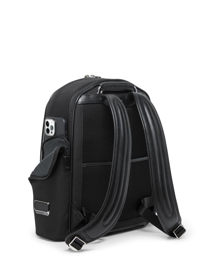 ARRIVE' กระเป๋าเป้ Larson Medium Backpack  hi-res | TUMI