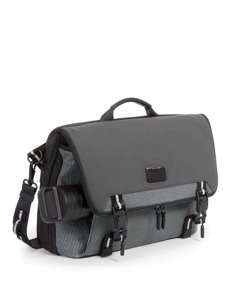 ALPHA BRAVO กระเป๋าแมสเซนเจอร์ DESCENDER BIKE MESSENGER  hi-res | TUMI