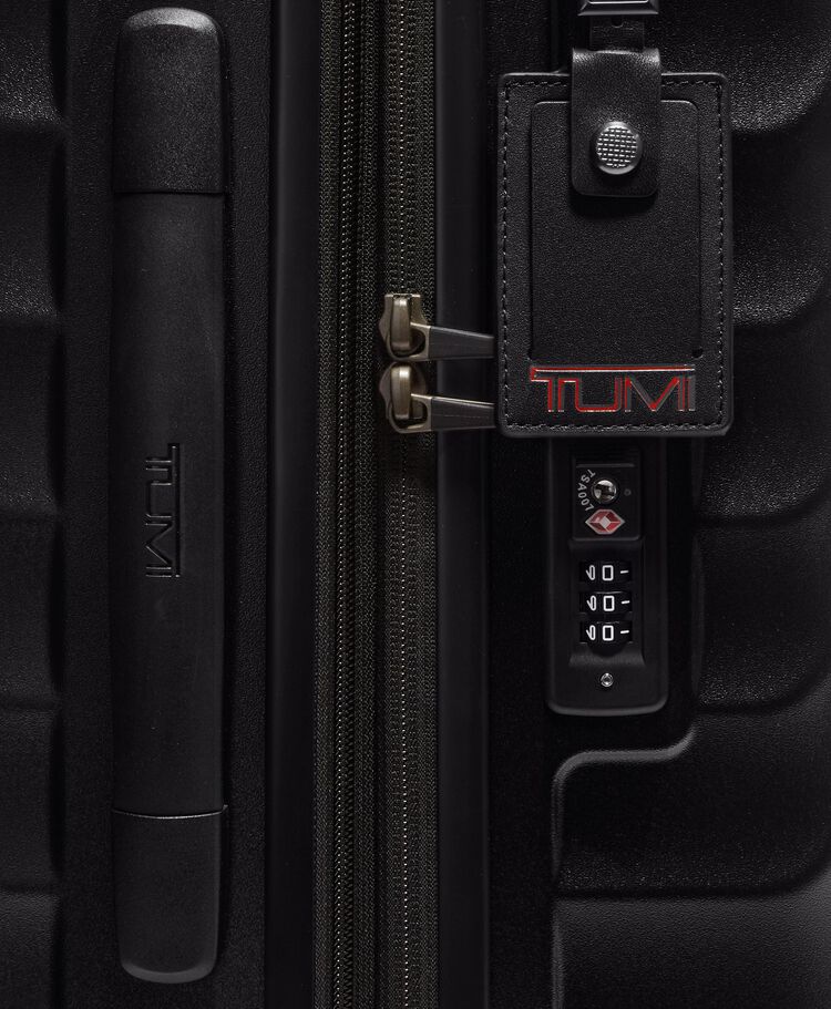 19 DEGREE กระเป๋าเดินทางขยายได้ International Expandable 4 Wheel Carry On  hi-res | TUMI
