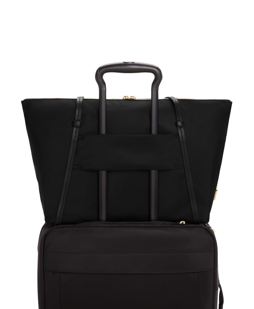 VOYAGEUR กระเป๋าโท้ท Q Tote  hi-res | TUMI