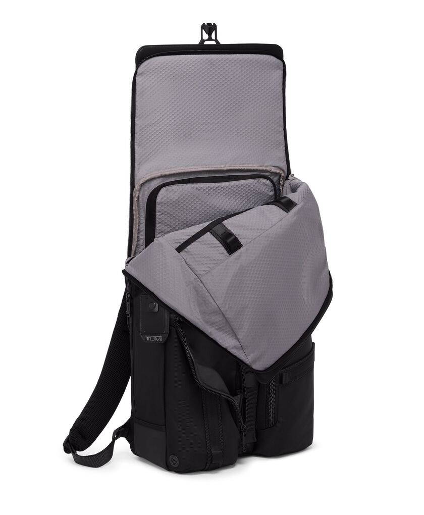 ALPHA BRAVO กระเป๋าเป้ Surveillance Backpack  hi-res | TUMI