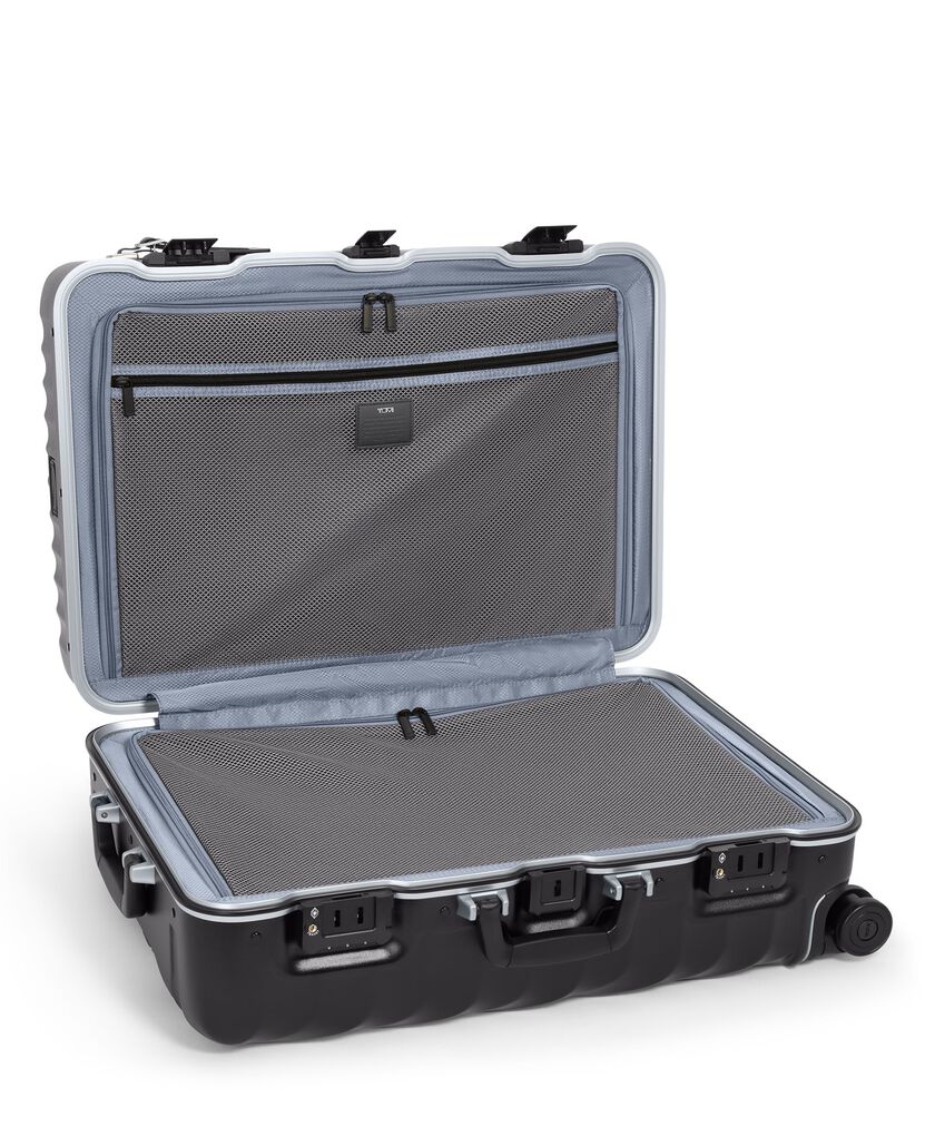 19 DEGREE กระเป๋าเดินทาง 4 ล้อทริประยะสั้น Short Trip 4 Wheeled Packing Case  hi-res | TUMI