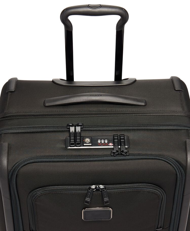 กระเป๋าเดินทางขยายได้ Short Trip Expandable 4 Wheeled Packing Case  hi-res | TUMI