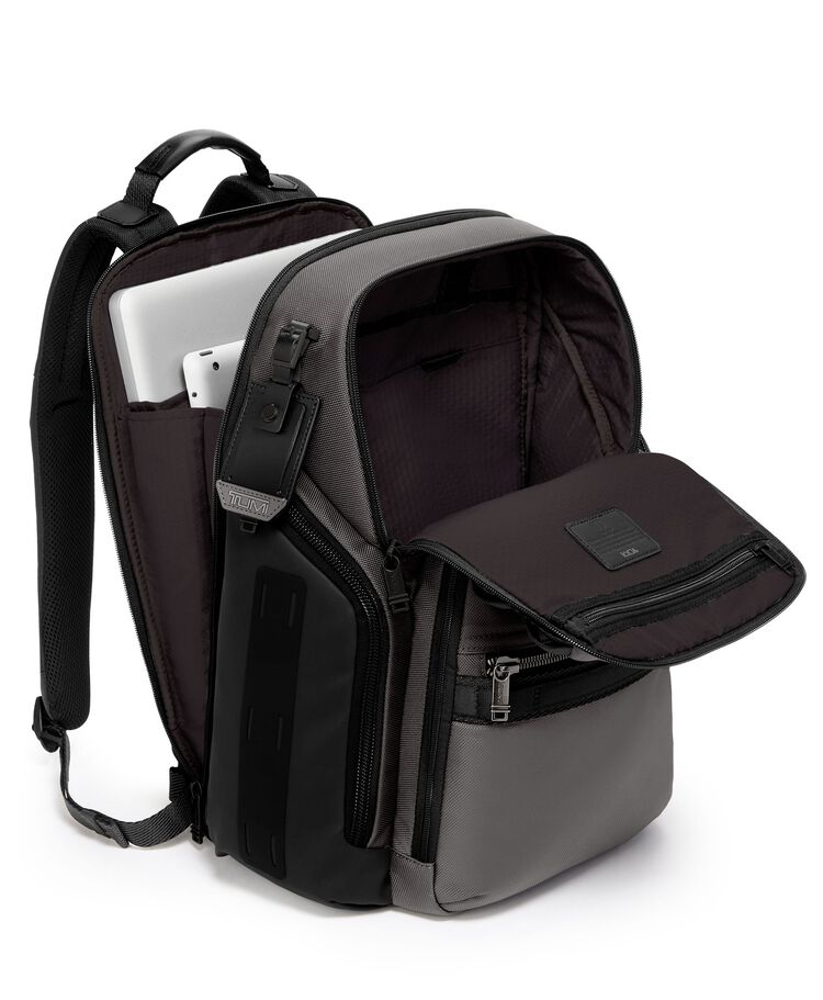 ALPHA BRAVO กระเป๋าเป้สะพายหลัง Search Backpack  hi-res | TUMI