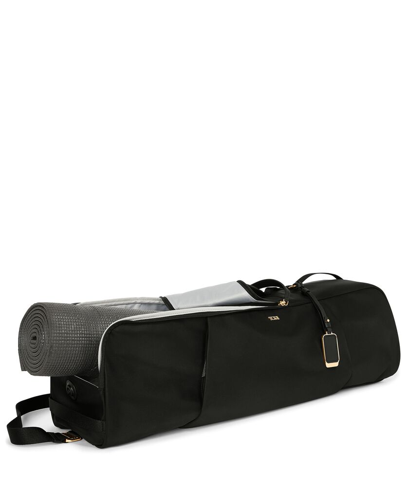 VOYAGEUR กระเป๋าคาดอกโยคะ YOGA SLING  hi-res | TUMI