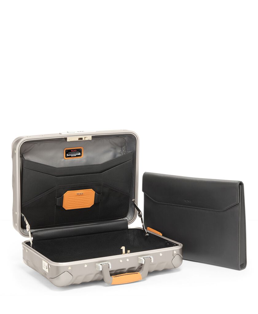 19 DEGREE TITANIUM BRIEFCASE  hi-res | TUMI