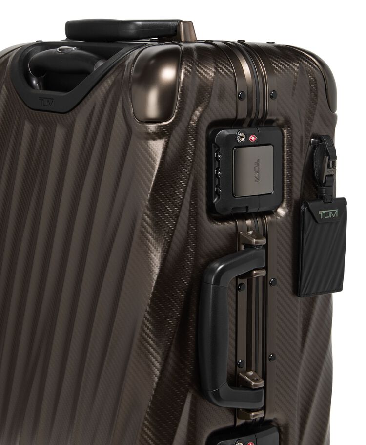 19 DEGREE ALUMINUM กระเป๋าเดินทางขึ้นเครื่อง International Carry-On  hi-res | TUMI