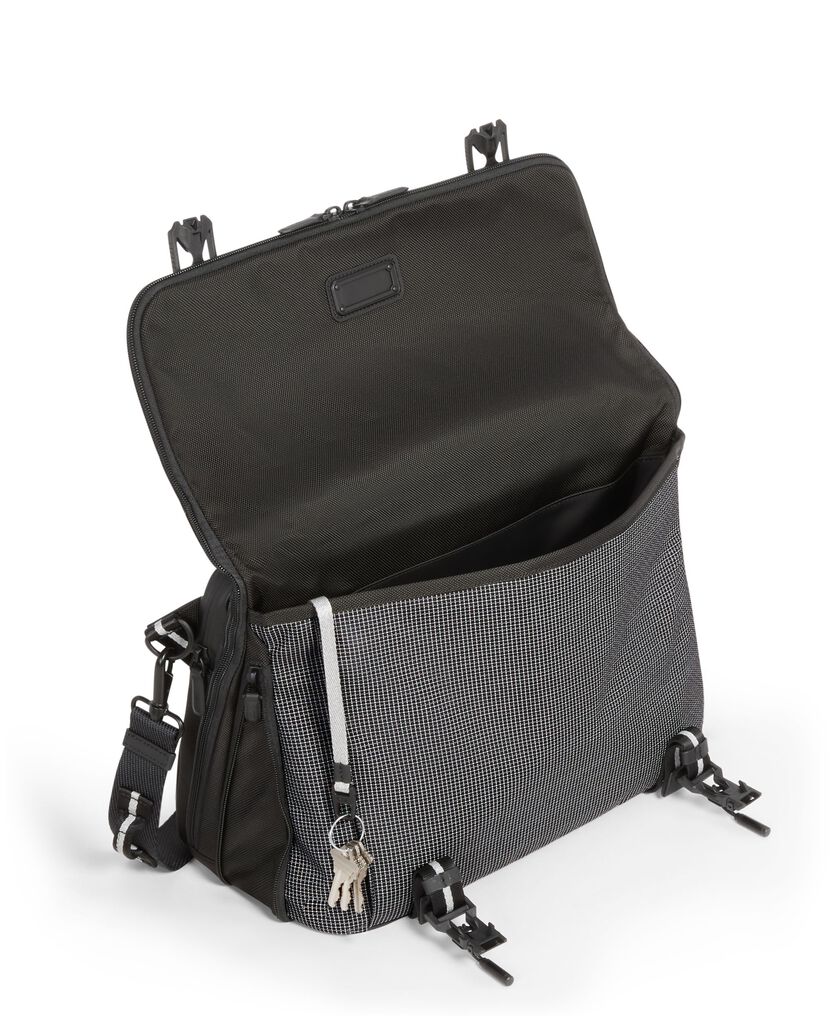 ALPHA BRAVO กระเป๋าแมสเซนเจอร์ DESCENDER BIKE MESSENGER  hi-res | TUMI