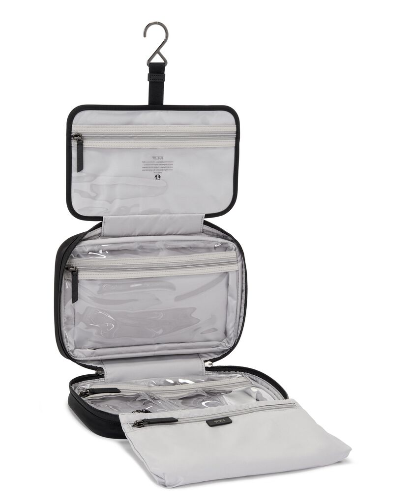 VOYAGEUR กระเป๋าเครื่องสำอาง Madeline Cosmetic  hi-res | TUMI