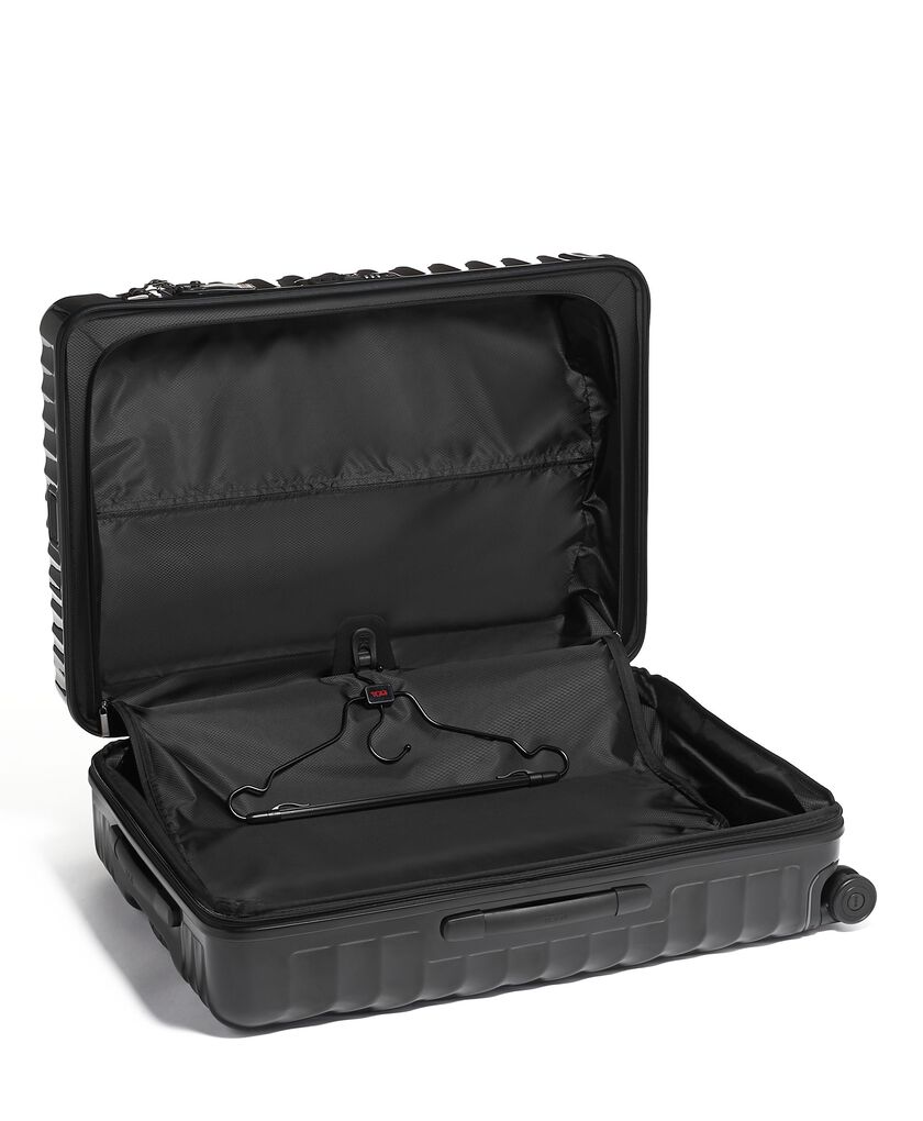 19 DEGREE กระเป๋าเดินทาง Extended Trip Expandable 4 Wheeled Packing Case  hi-res | TUMI