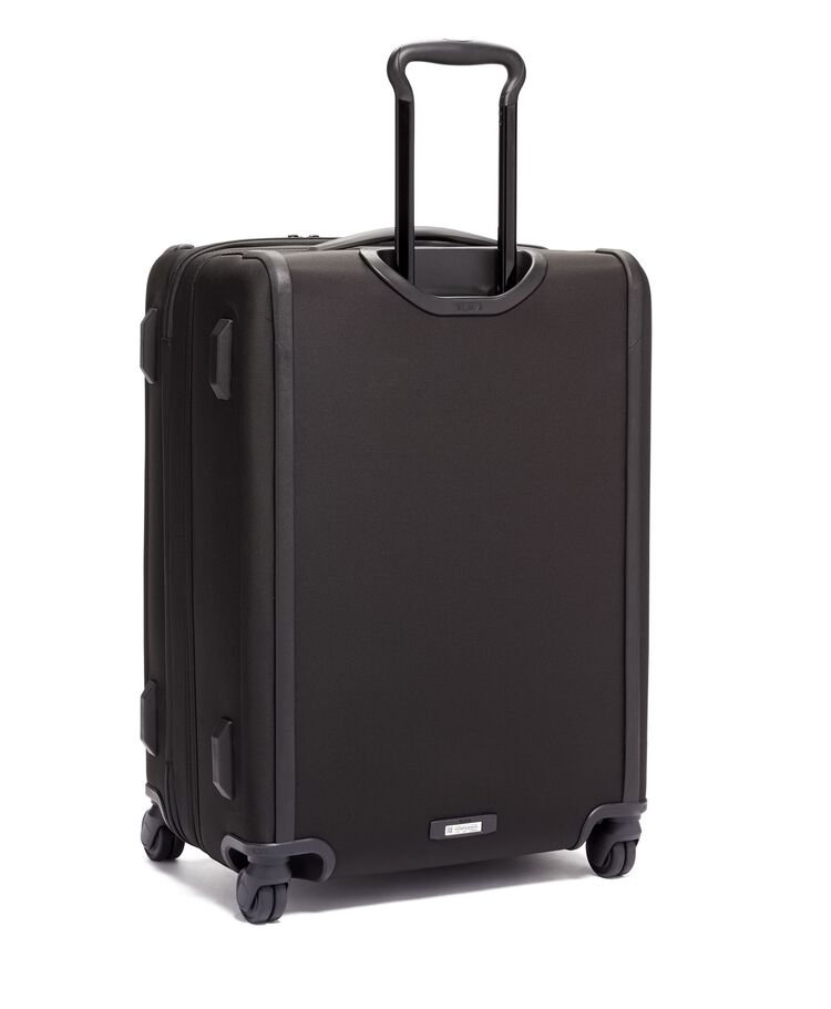 กระเป๋าเดินทางขยายได้ Short Trip Expandable 4 Wheeled Packing Case  hi-res | TUMI
