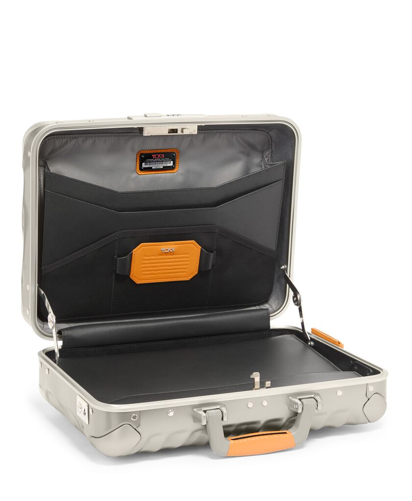 19 DEGREE TITANIUM BRIEFCASE  hi-res | TUMI
