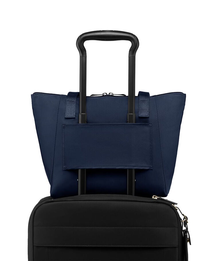 VOYAGEUR กระเป๋าโท้ท ขนาดเล็ก รุ่น Just In Case&reg;  hi-res | TUMI
