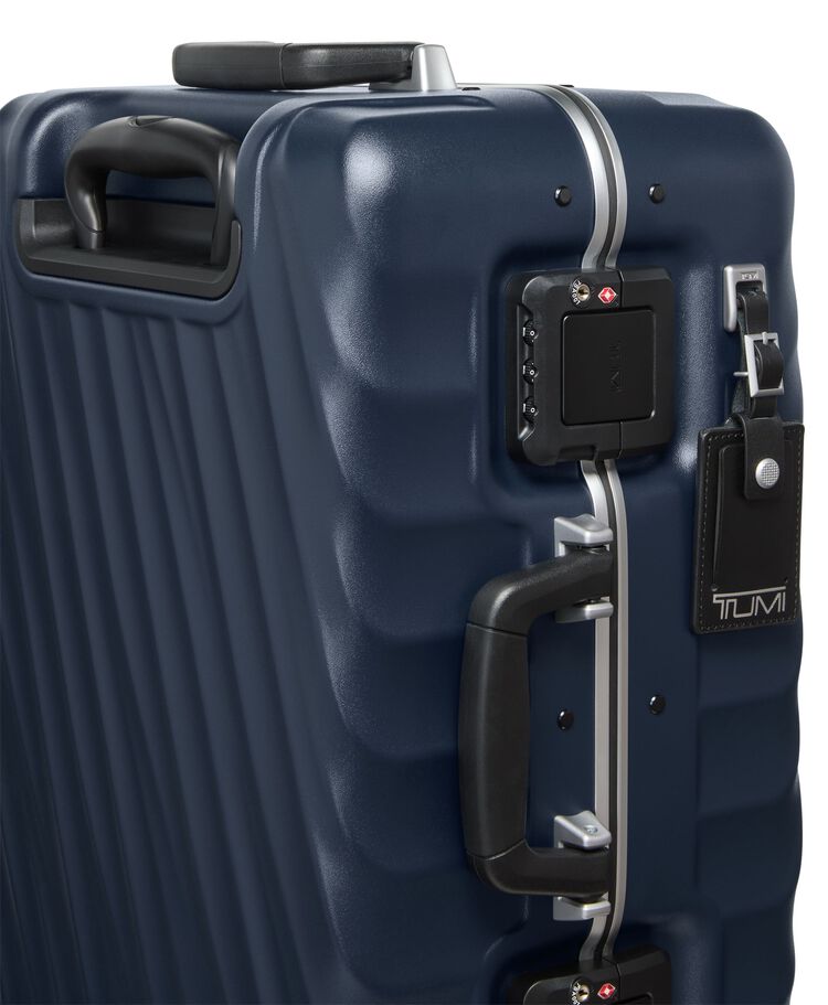 19 DEGREE กระเป๋าล้อลาก 4 ล้อ ขนาดอินเตอร์ International 4 Wheel Carry On  hi-res | TUMI