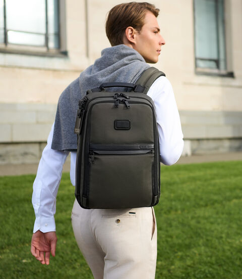 ALPHA Slim Backpack  lifestyle | TUMI