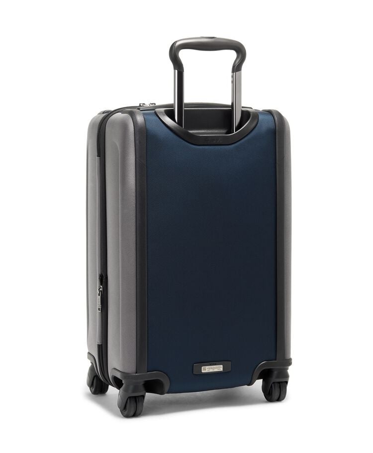 ALPHA กระเป๋าเดินทางขึ้นเครื่อง International Dual Access 4 Wheeled Carry-On  hi-res | TUMI