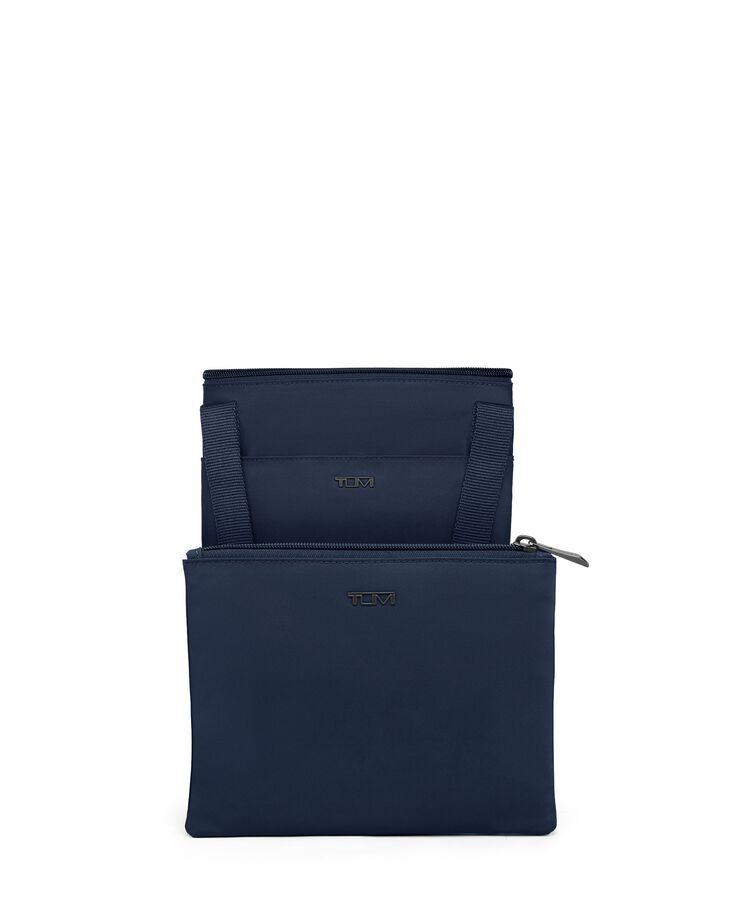 VOYAGEUR กระเป๋าโท้ท ขนาดเล็ก รุ่น Just In Case&reg;  hi-res | TUMI