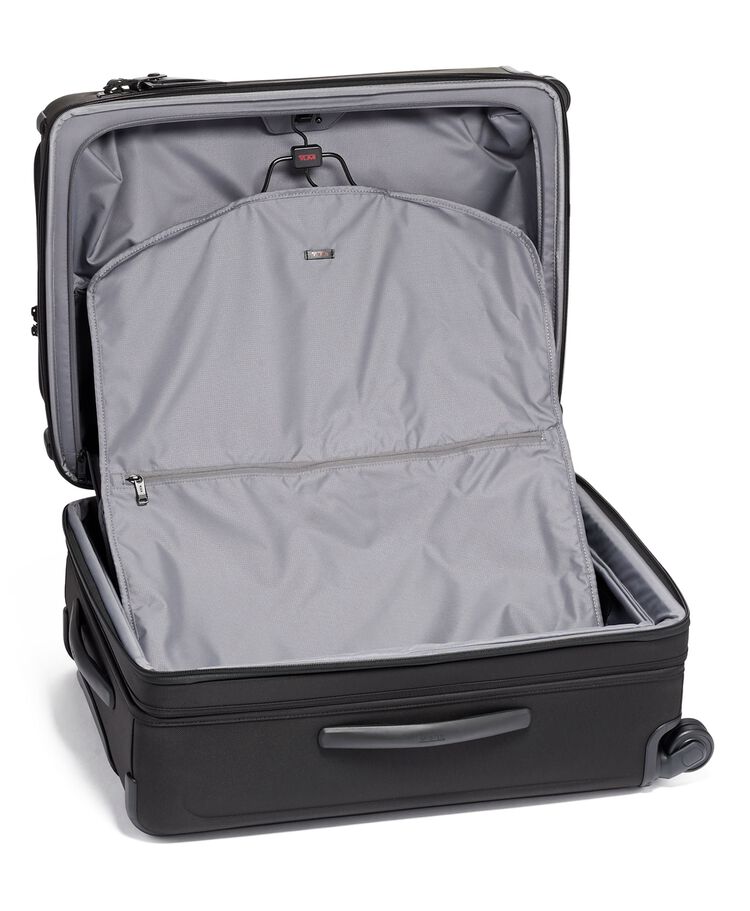 กระเป๋าเดินทางขยายได้ Short Trip Expandable 4 Wheeled Packing Case  hi-res | TUMI