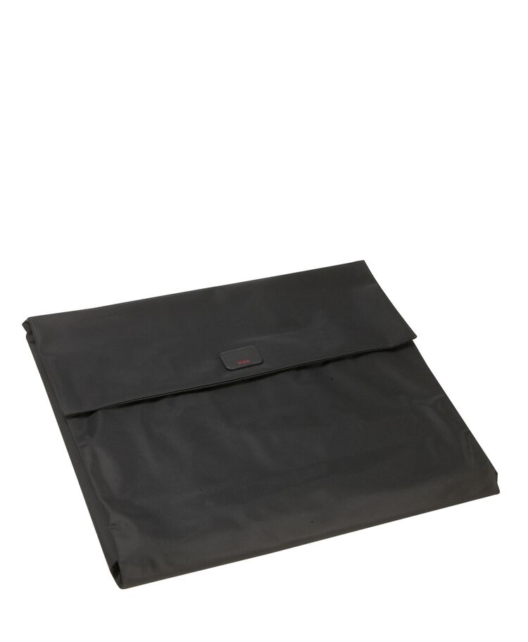 TRAVEL ACCESSORY กระเป๋าเก็บเสื้อผ้า Medium Flat Folding Pack  hi-res | TUMI