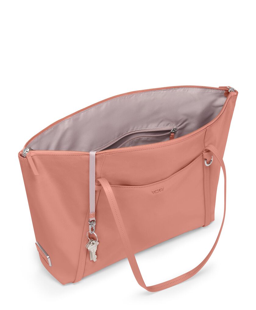 VOYAGEUR กระเป๋าโท้ท Q Tote  hi-res | TUMI