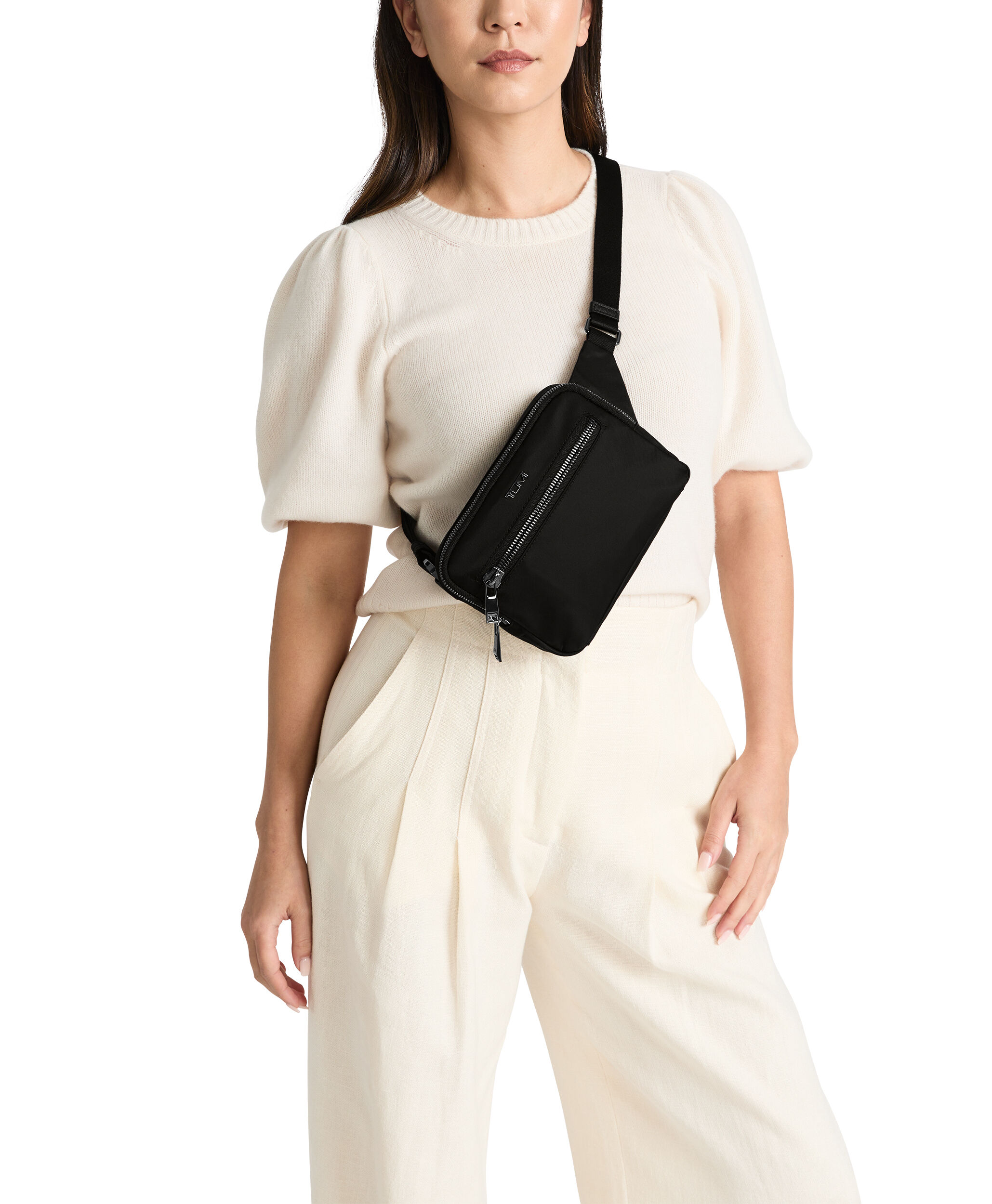 Tumi VOYAGEUR SEDONA CROSSBODY SLING TUMI Thailand