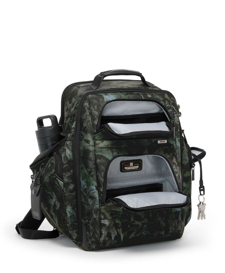 TUMI ALPHA TUMI Brief Pack&reg;  hi-res | TUMI