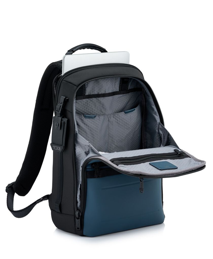 ALPHA BRAVO กระเป๋าเป้ รุ่น Dynamic  hi-res | TUMI
