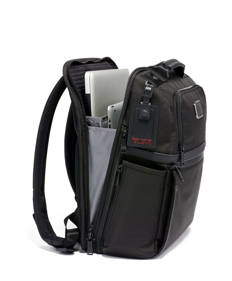 Slim Solutions Brief Pack  hi-res | TUMI