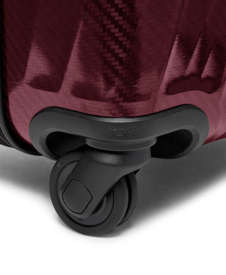 กระเป๋าเดินทางขนาดพกพา International Carry-On  hi-res | TUMI