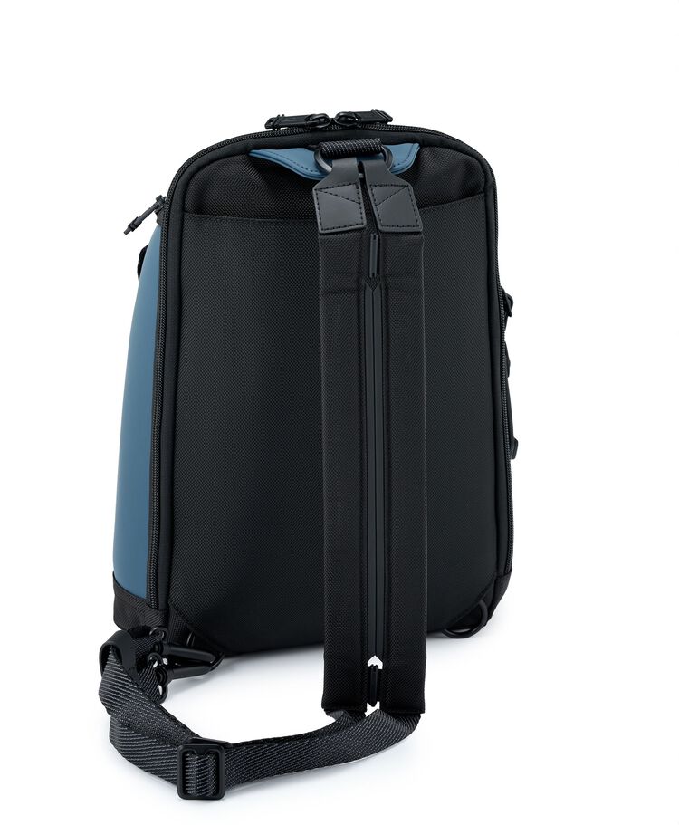 ALPHA BRAVO กระเป๋าคาดอก รุ่น Knight  hi-res | TUMI
