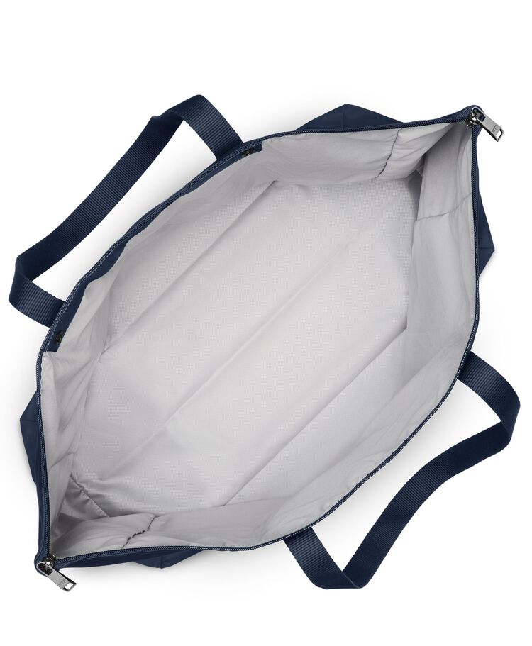 VOYAGEUR กระเป๋าโท้ท รุ่น Just In Case&reg;  hi-res | TUMI
