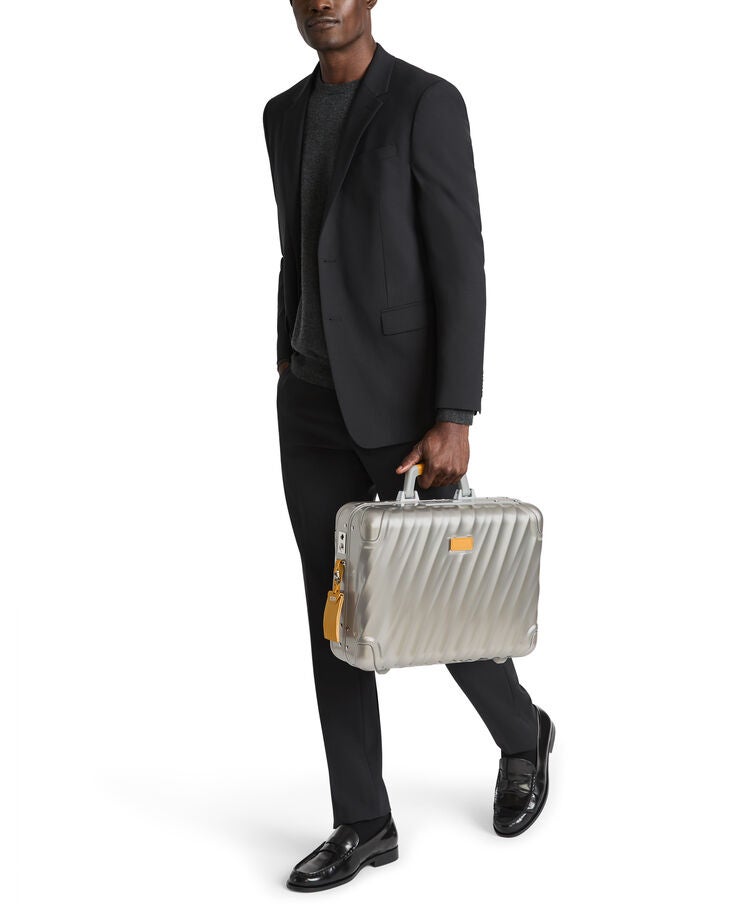 19 DEGREE TITANIUM BRIEFCASE  hi-res | TUMI