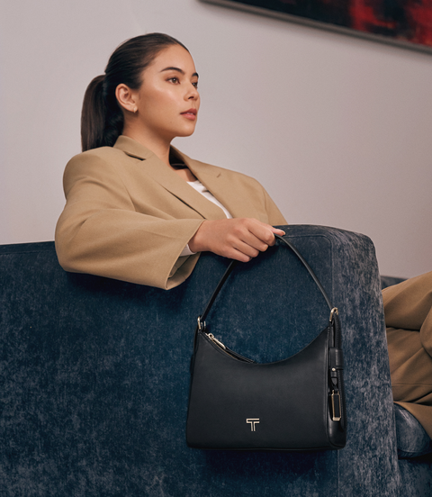 VOYAGEUR Evora Shoulder Bag  lifestyle | TUMI