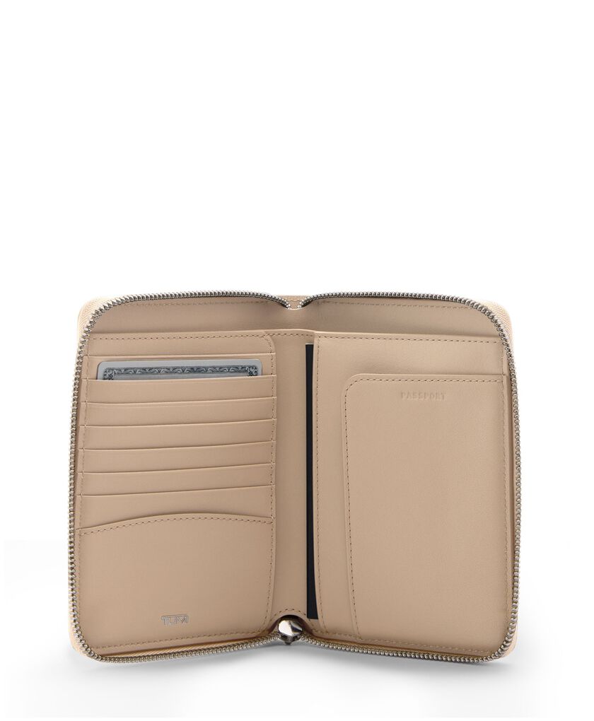 BELDEN SLG ซองใส่พาสปอร์ตแบบซิปรอบ Zip-Around Passport Case  hi-res | TUMI