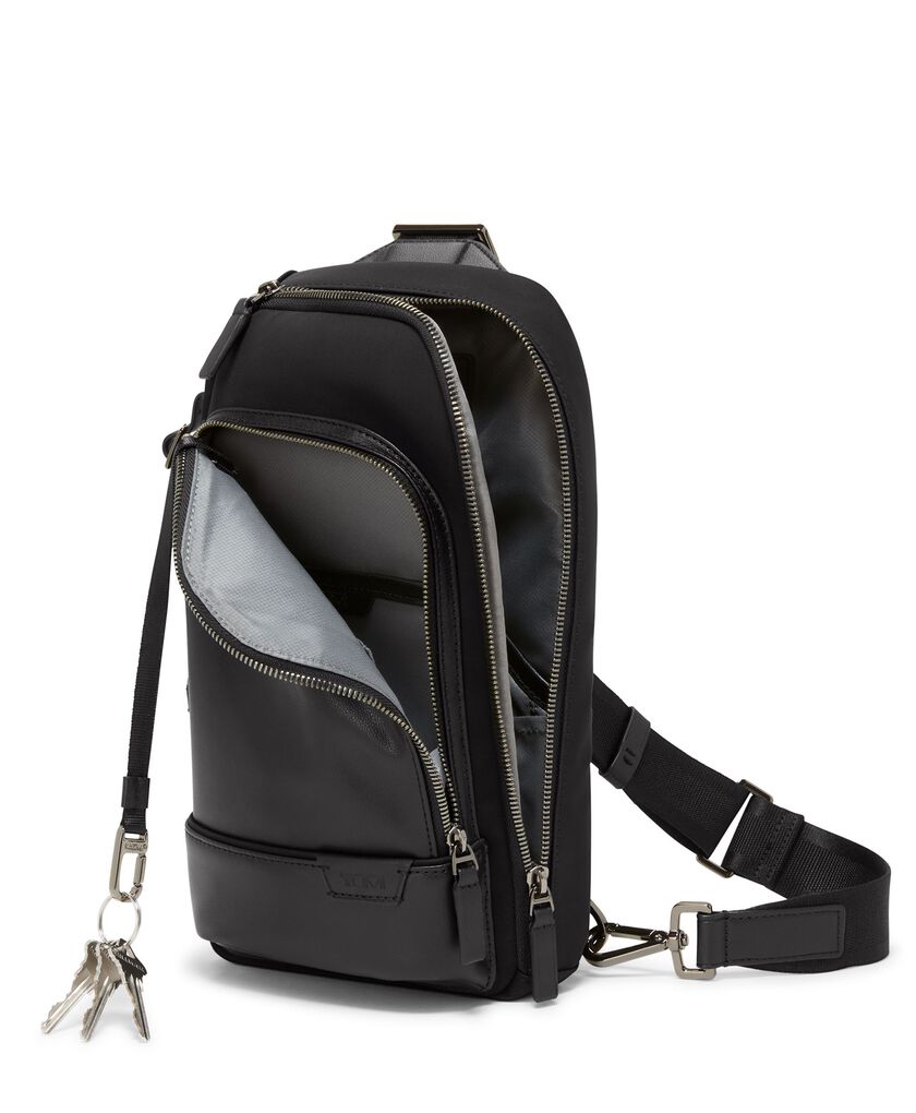 TUMI HARRISON กระเป๋าสลิง Gregory Sling  hi-res | TUMI