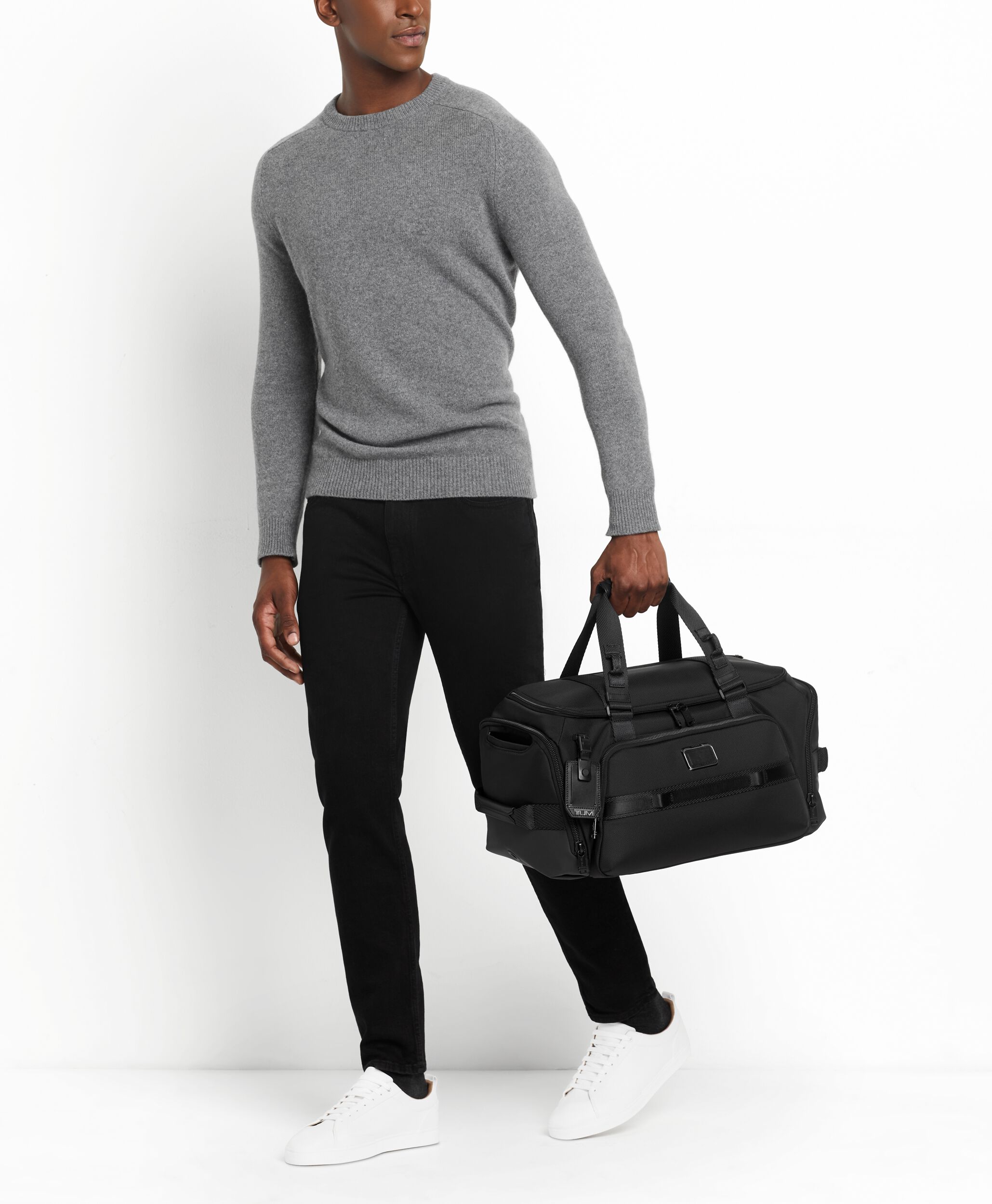 Tumi gym duffel bags online