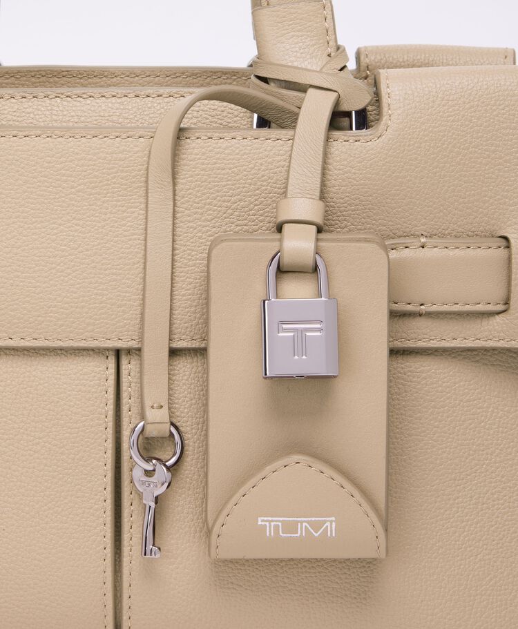 AGENT กระเป๋าโท้ท ขนาดเล็ก Agent Small Tote  hi-res | TUMI