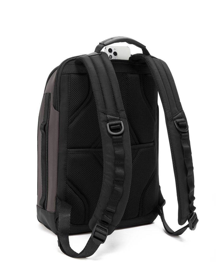 ALPHA BRAVO กระเป๋าเป้สะพายหลัง Dynamic Backpack  hi-res | TUMI