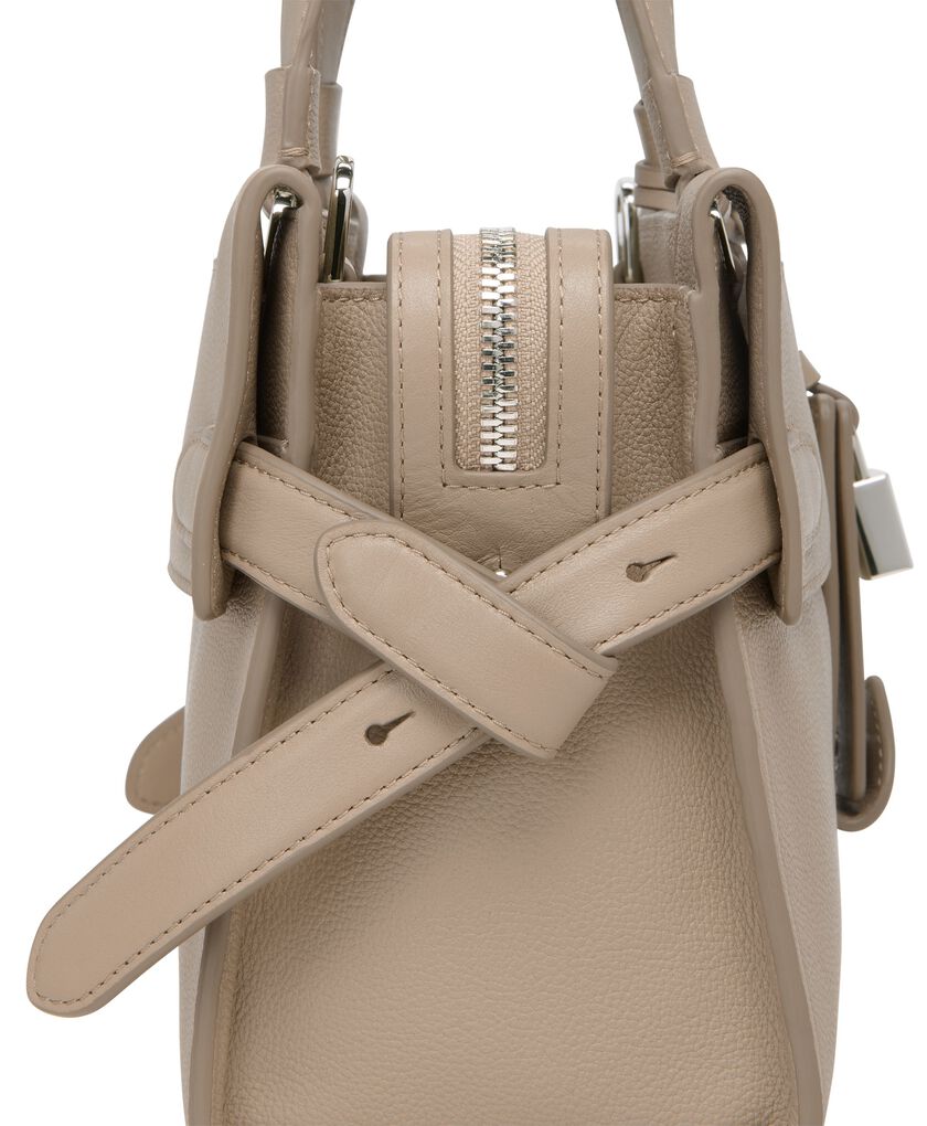 AGENT กระเป๋าโท้ท ขนาดเล็ก Agent Small Tote  hi-res | TUMI