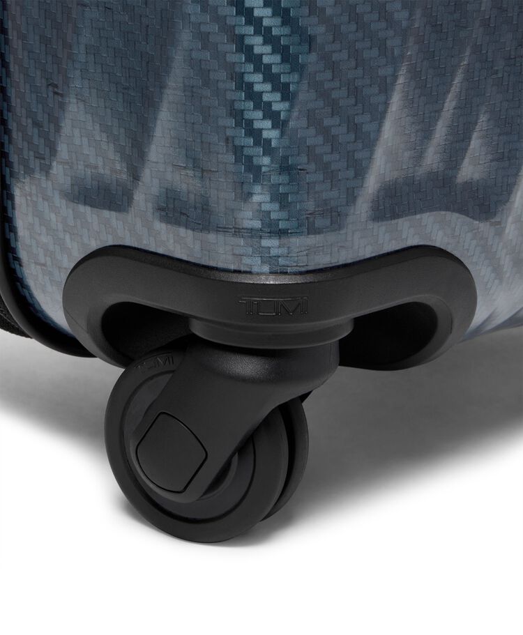 กระเป๋าเดินทางขนาดพกพา International Carry-On  hi-res | TUMI