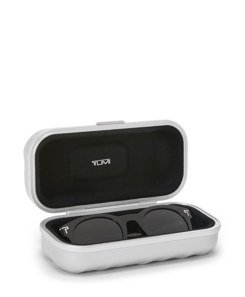 19 DEGREE ALUMINUM SUNGLASS CASE กล่องเก็บแว่นกันแดด  hi-res | TUMI