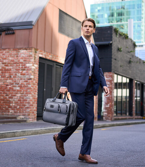 TUMI ALPHA Exp Org Laptop Brief  lifestyle | TUMI