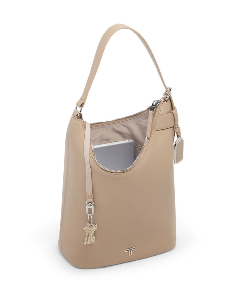 VOYAGEUR กระเป๋าโฮโบขนาดกลาง Evora Medium Hobo  hi-res | TUMI