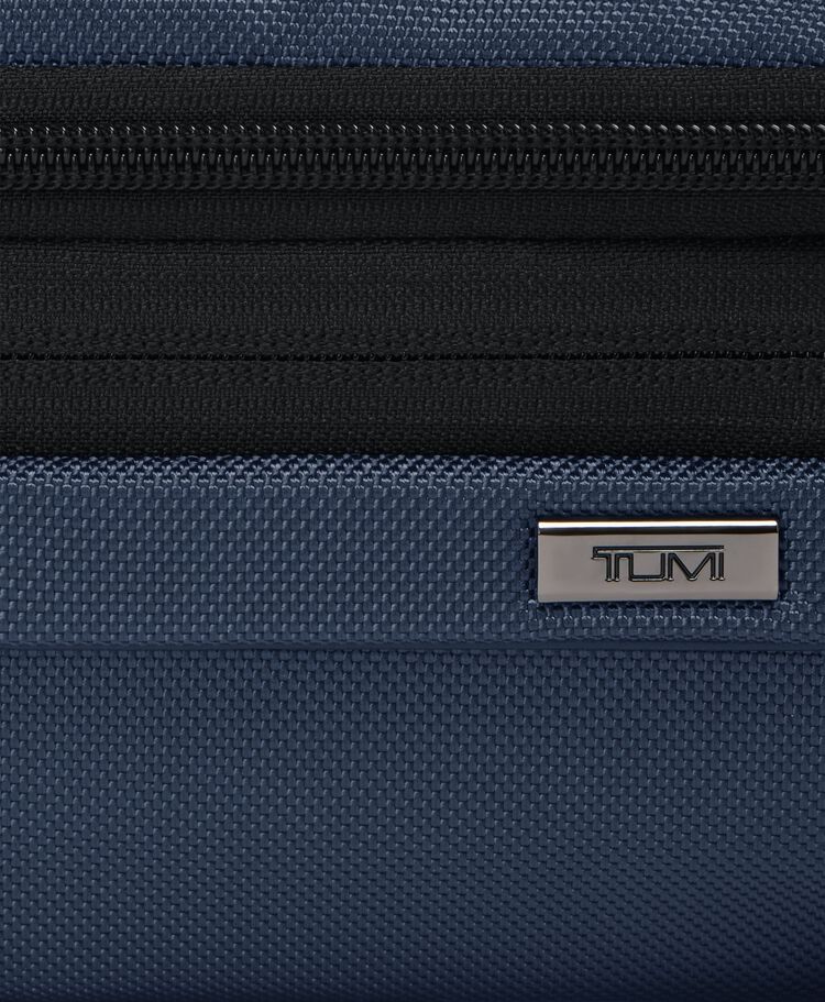 TUMI ALPHA กระเป๋าสะพายเฉียง Belt Bag Sling  hi-res | TUMI