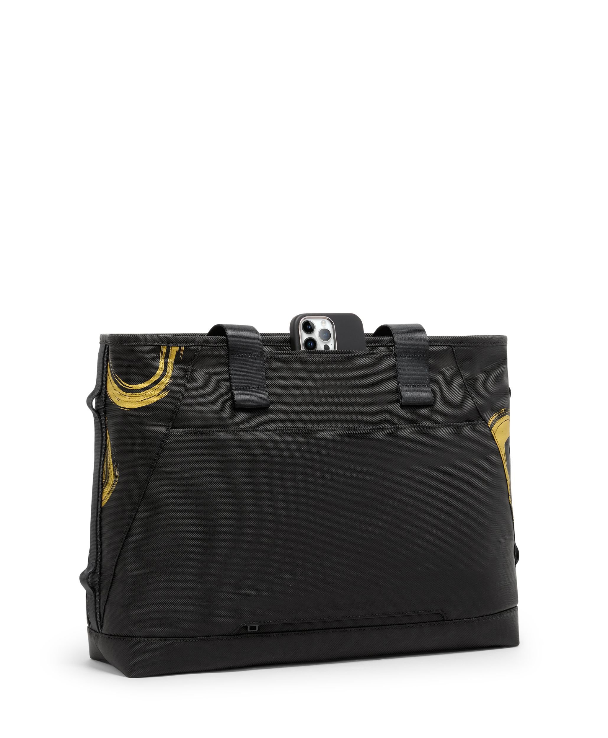 Tumi ALPHA BRAVO RETREAT TOTE | TUMI Thailand Tumi ALPHA BRAVO RETREAT TOTE | TUMI Thailand