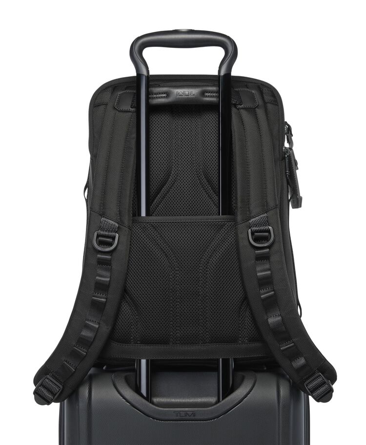 กระเป๋าเป้ Dynamic Backpack  hi-res | TUMI