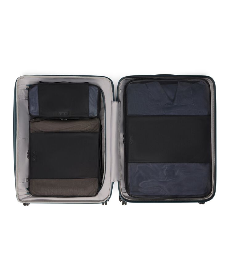 TUMI VENTRA กระเป๋าเดินทางแบบถือขึ้นเครื่องสามารถขยายพื้นที่ได้  hi-res | TUMI